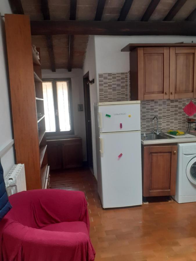 Appartement Biri à Pérouse Extérieur photo